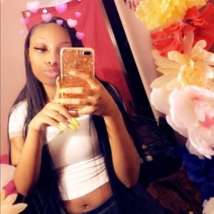 Meet your Posher, Aleisha